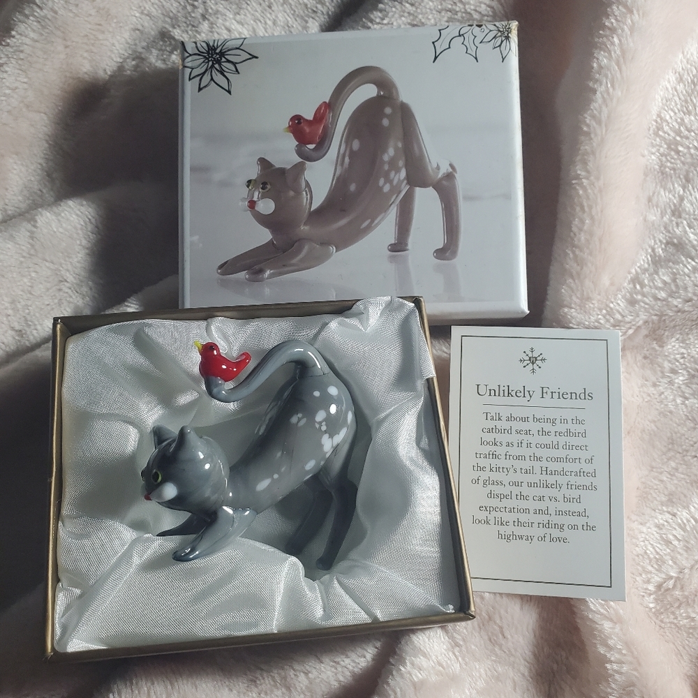Pier 1 - Cat & Redbird Ornament/Figurine - Decor - Collectable